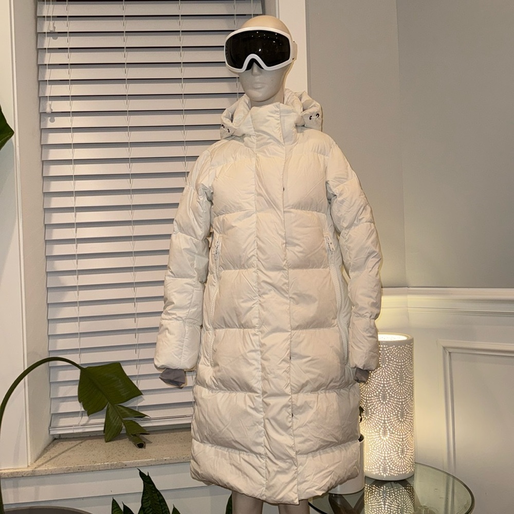 Brand new, Canada Goose, Women’s